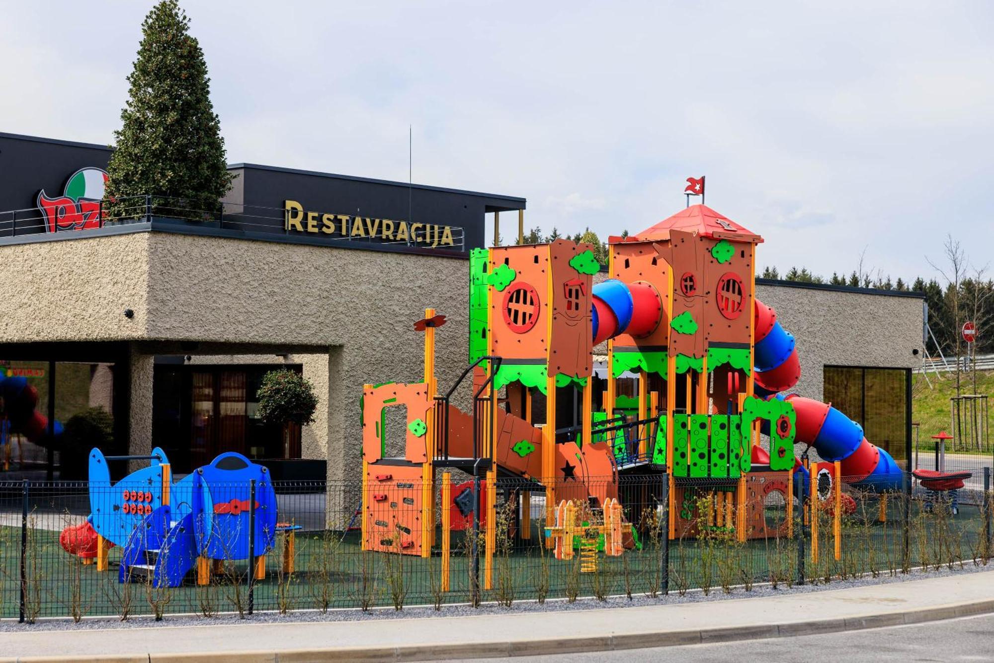 Hotel A Celje Buitenkant foto
